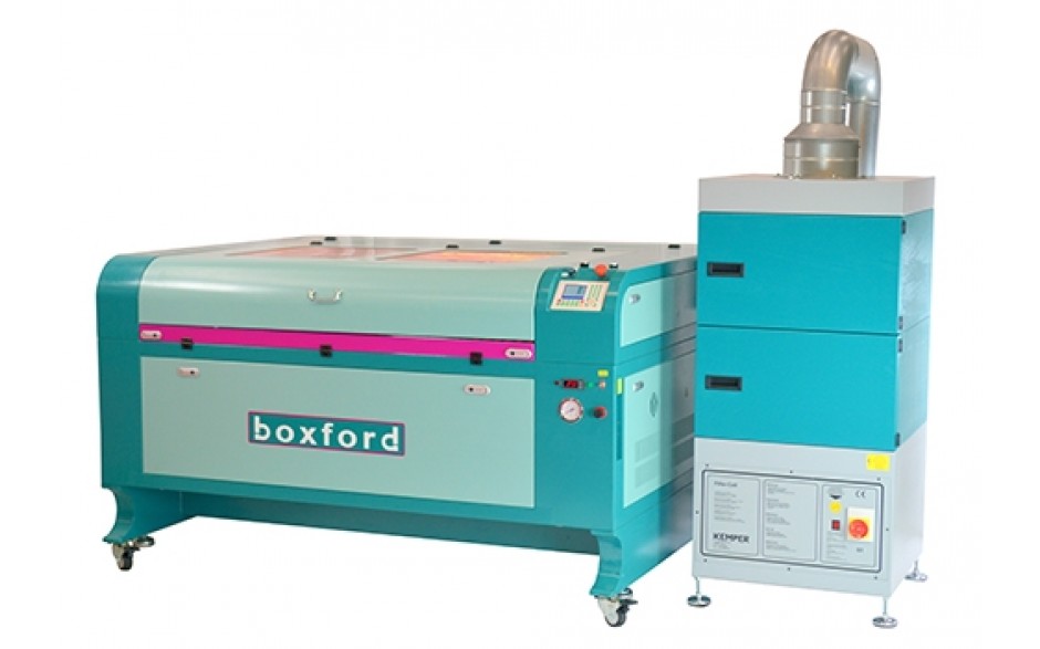 Lasermachine 150W, Werkoppervlak 1300x900mm, Automatische Focus Instelling voor metaal en non metaal