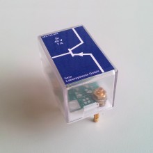 Steekbouwsteen: Transistor NPN 40V, 1A, basis links