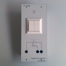 Installatiepaneel serieschakelaar